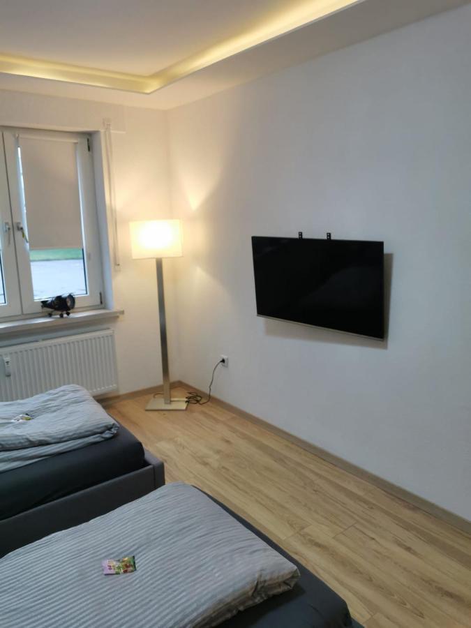 Frisch sanierte Ferienwohnung 2 min vom Südstrand - Balkon - PAY TV Wilhelmshaven Exterior foto