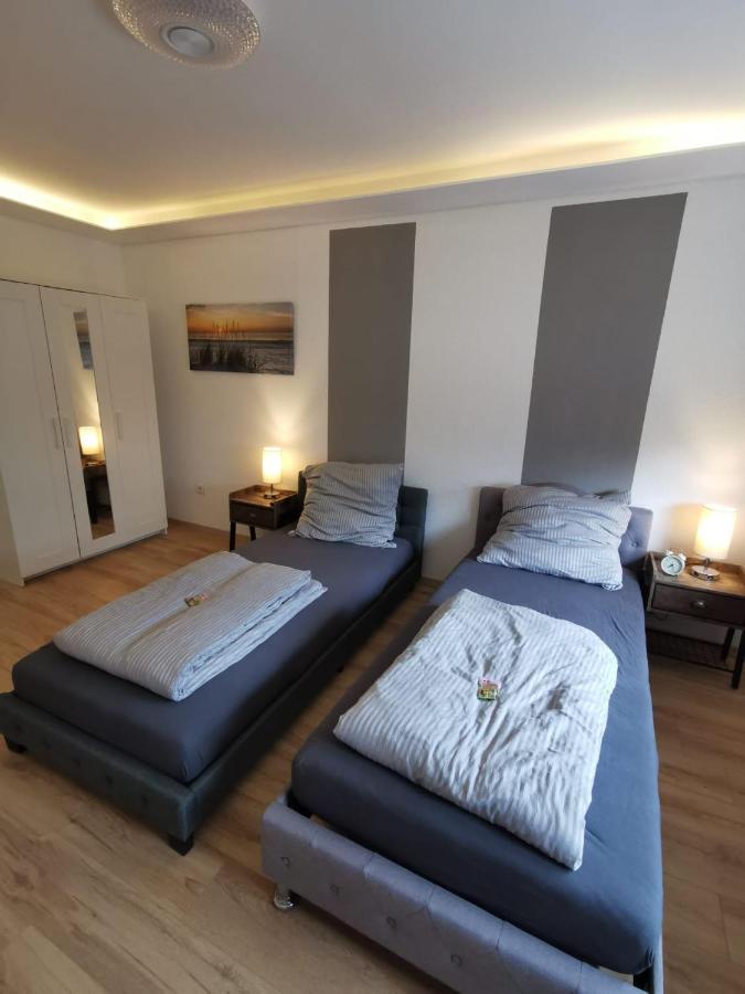 Frisch sanierte Ferienwohnung 2 min vom Südstrand - Balkon - PAY TV Wilhelmshaven Exterior foto